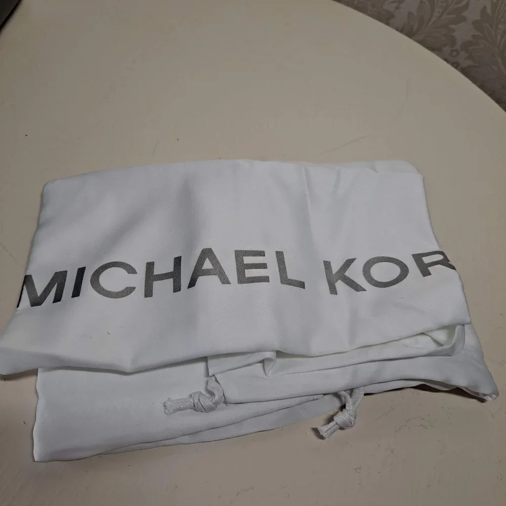 MICHAEL Michael Kors Maya Black Pebbled/Smooth Leather Satchel NWT
